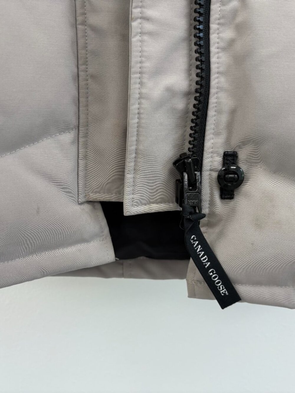 Canada Goose Women's Lorette Parka (Fusion Fit) S/P - Picture 14 of 16